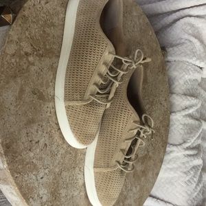 Lucky Brand suede sneakers
